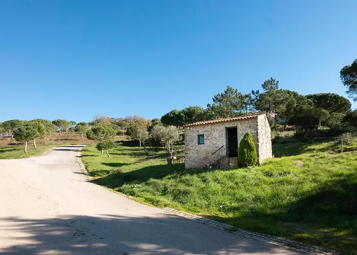 Casa Rústica, Perto Do Castelo De Óbidos
